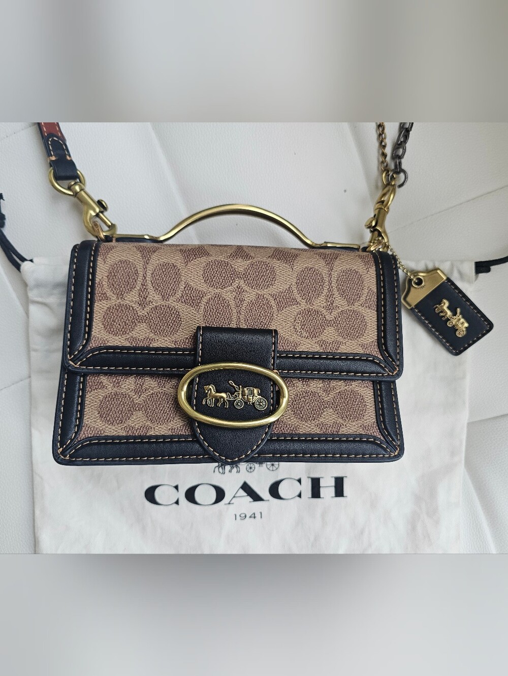 Authentic Coach Riley 18 1941 Colletion Bag - Picture 5 of 16